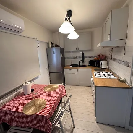 Apartment La Edward Ultra